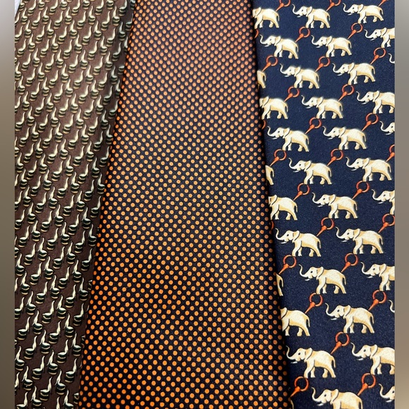 Rene Chagal Dress Tie, Classy ELEPHANT Statement - Picture 6 of 9